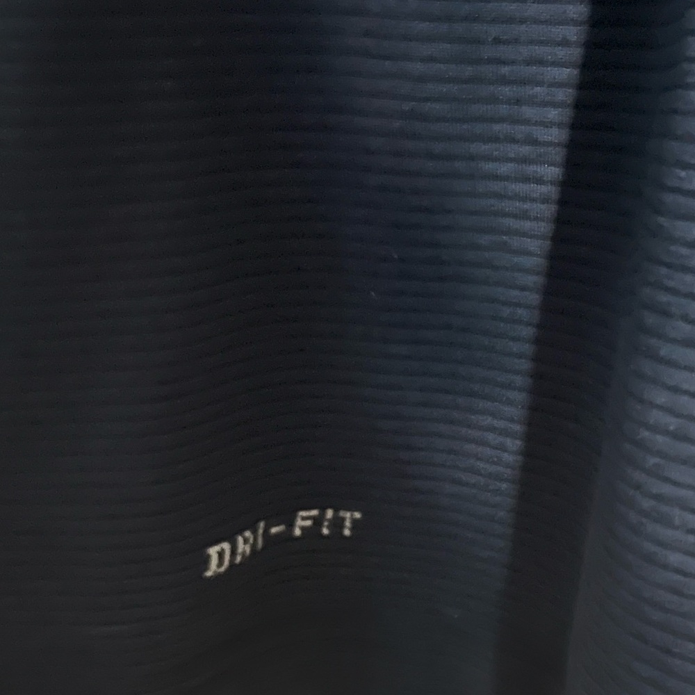 Nike Dri-FIT T-Shirt - Picture 3 of 6